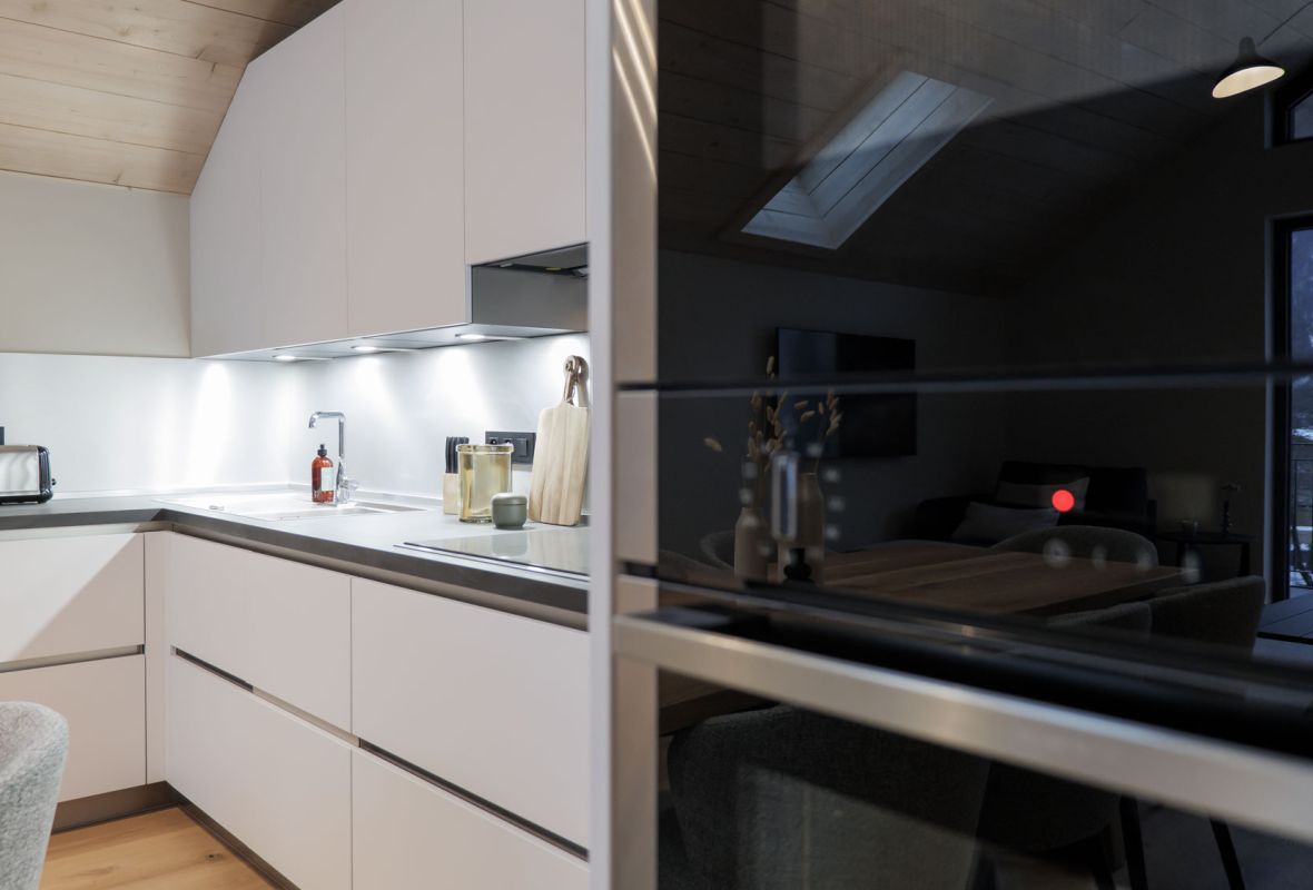 rental accomodation chamonix mont-blanc hyttalodge rooms luxe kitchen