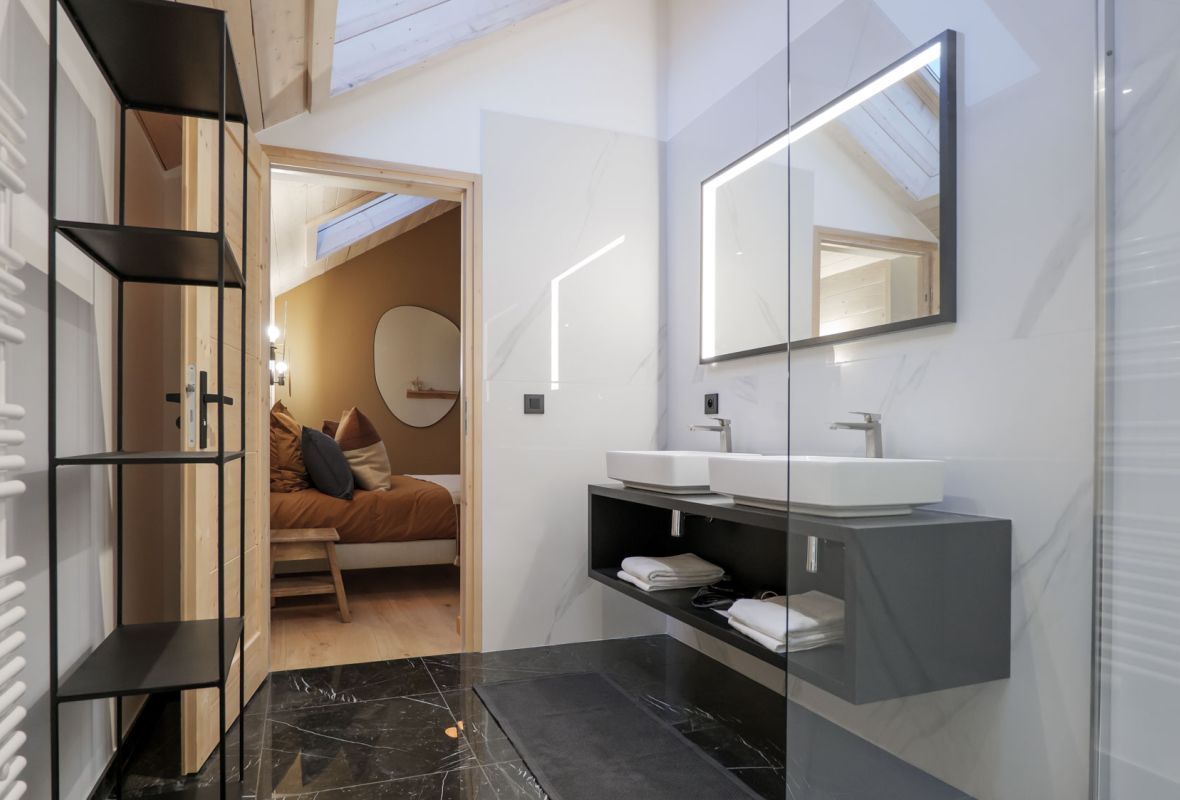 location rental accomodation appartement loft chamonix mont-blanc hyttalodge holidays