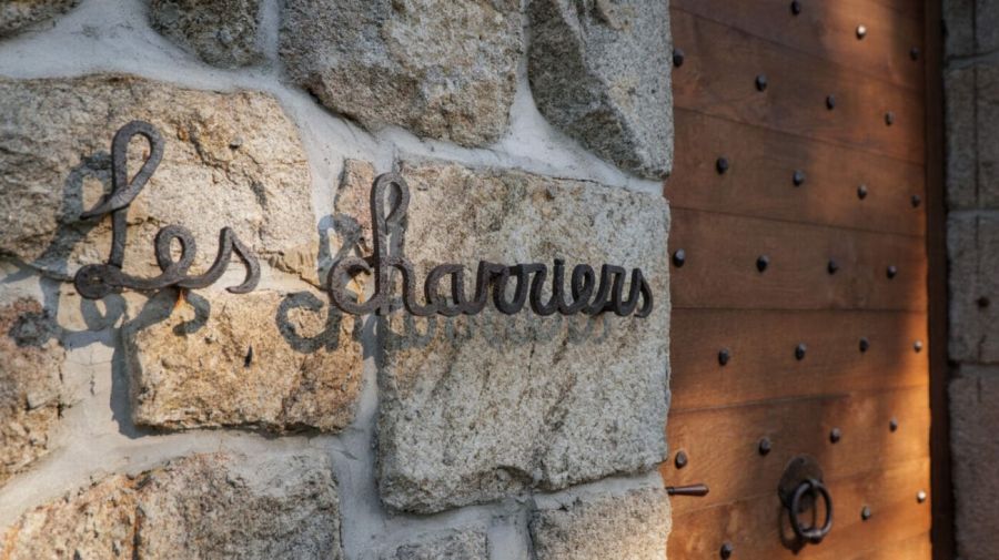location grande maison villa les charriers ardèche le cheylard hyttalodge rental mariage anniversaire semaine